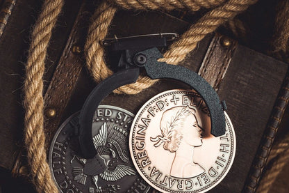 L Holder by Long Long