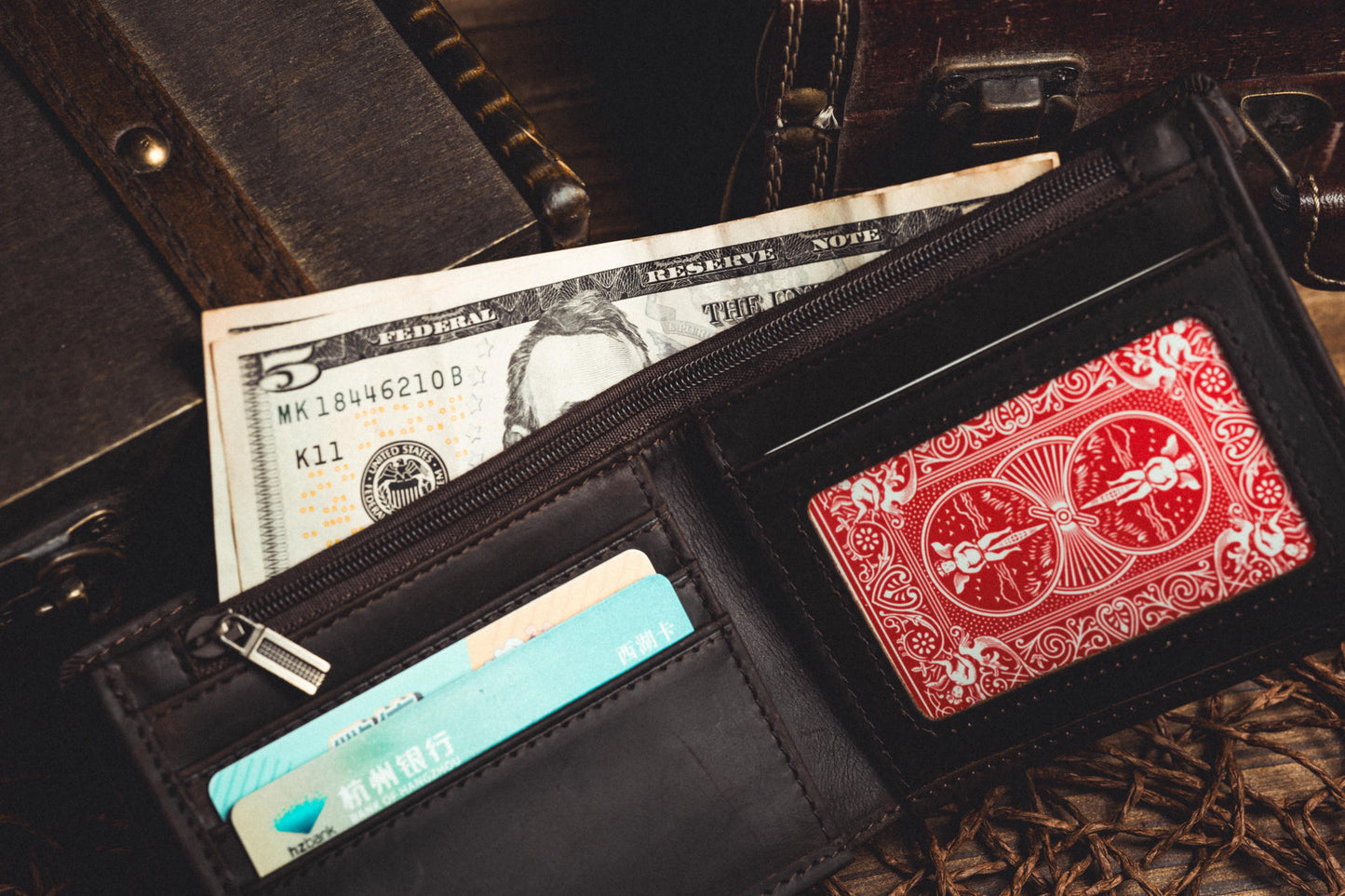 L Deck Switch Wallet by Long Long