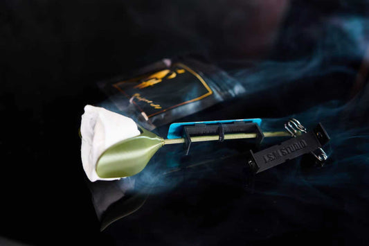 PROJECT H : H4 Rose Holder