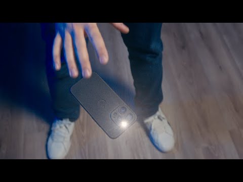 Leviosa Phone by João Miranda and Julio Montoro